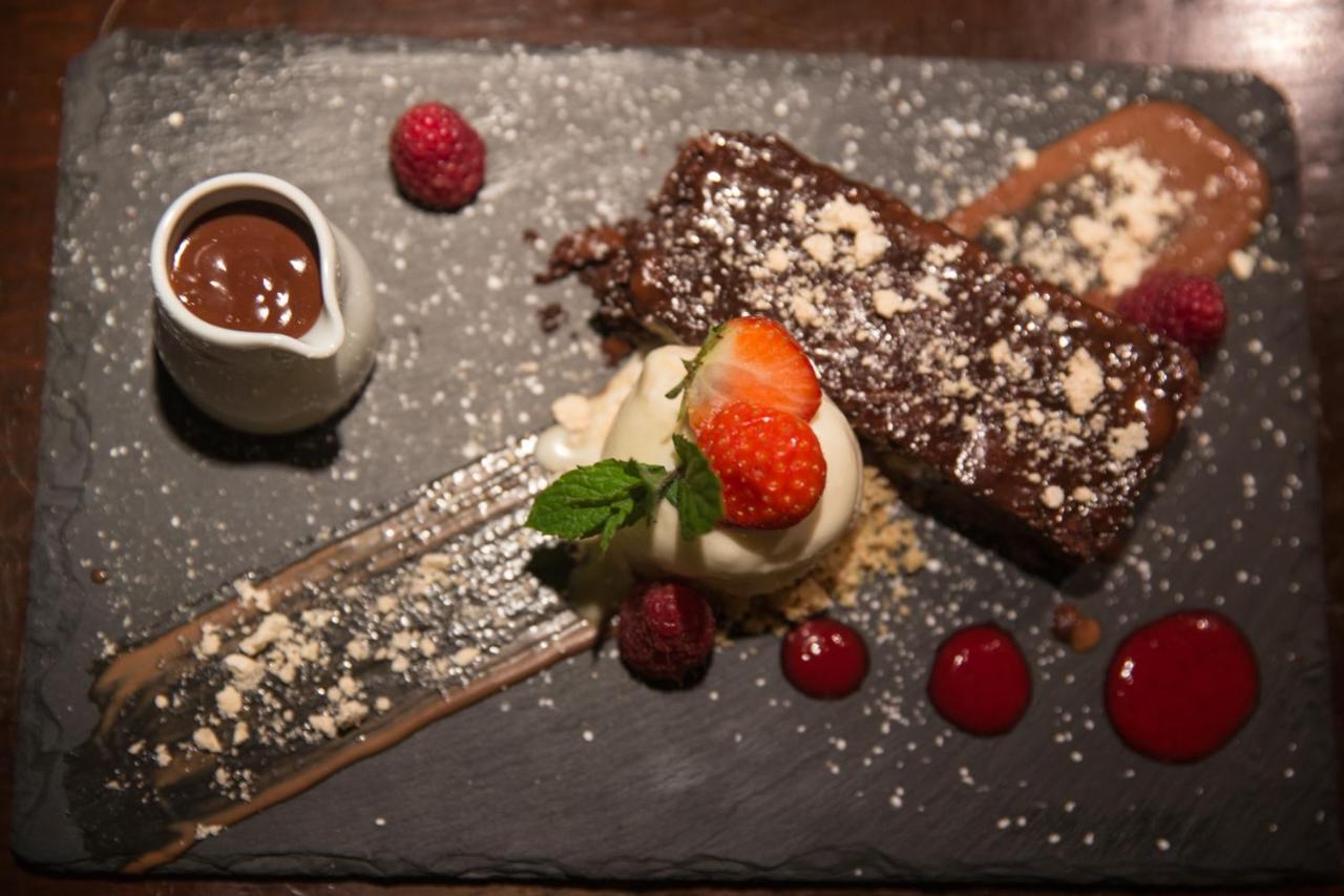 The Cott Inn Totnes Esterno foto